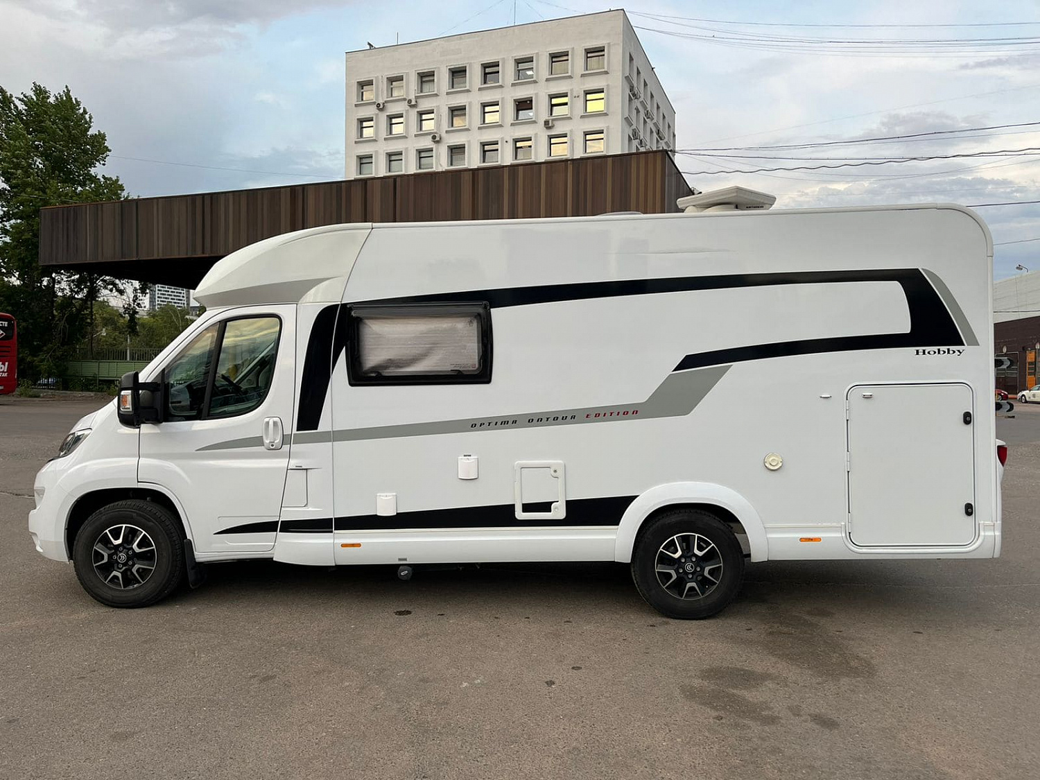 Hobby Optima V65